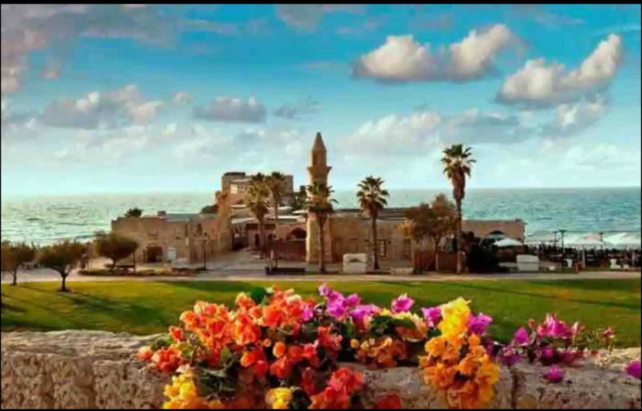 Villa Sky Garden Caesarea Buitenkant foto